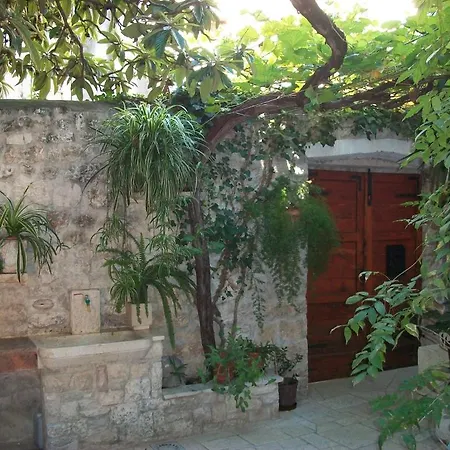 Ivica 3* Trogir